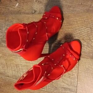 Margot loi Red Heels ❤️